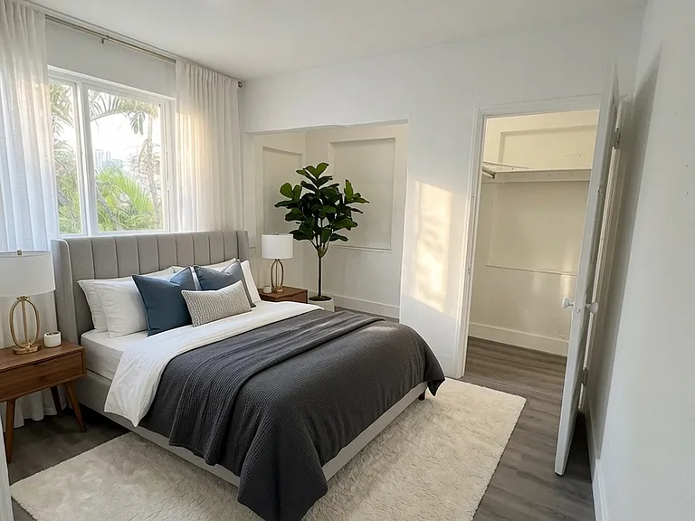 128 NW 9th Ave #5-3.1 — Photo 3