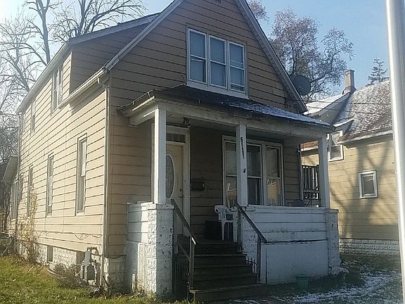 3rd image of 6 E 137th Pl