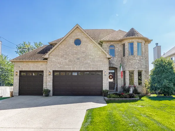 529 E Armitage Ave, Addison, IL 60101