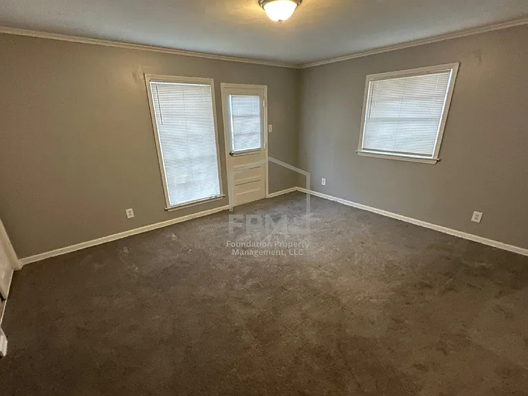 2582 Capewood Dr — Photo 6