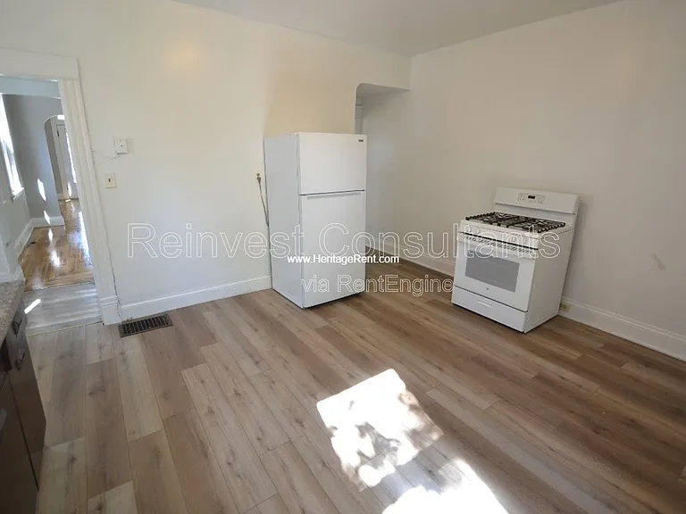 1658 Iliff Ave — Photo 4