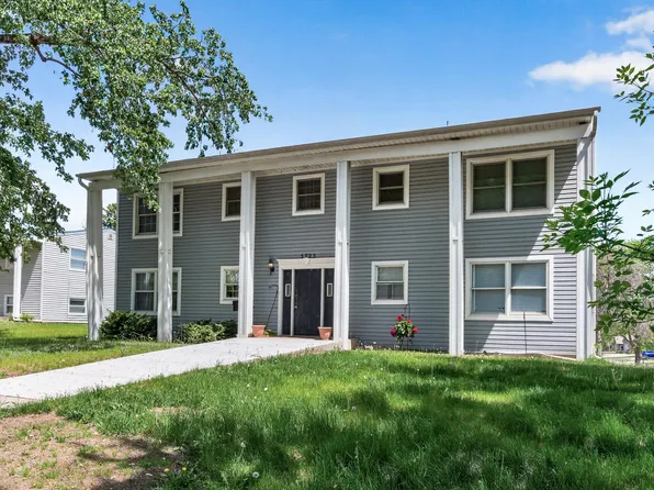5725 Osman Ave N APT 3, Stillwater, MN 55082