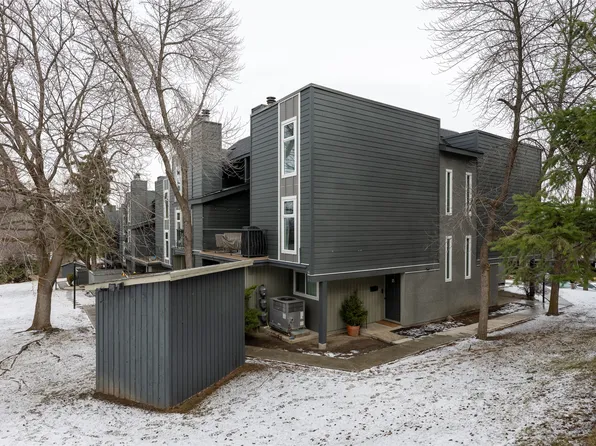 1221 Hugh Allan Dr #75, Kamloops, BC V1S 1M7