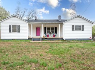 8115 Pleasant Grove Rd, Charlotte, NC 28216