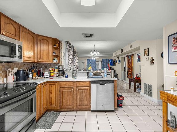 5th image of 964 5th St #964