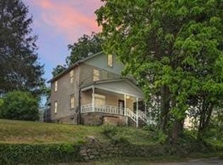 1161 Rosannah St, Ellwood city, PA 16117