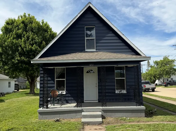 1231 15th Ave, Fulton, IL 61252
