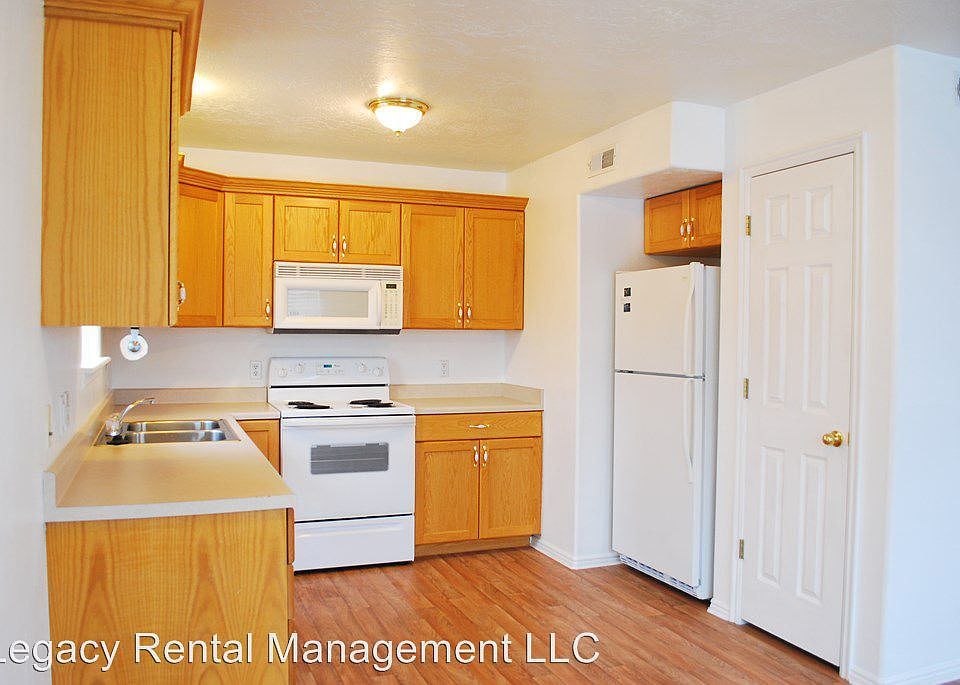 2nd image of 520 W 7 S APT 208