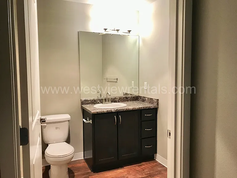 1010 Railroad Ave — Photo 438