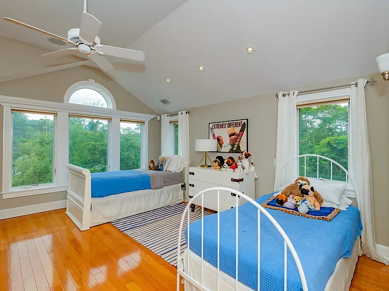 27B W Tiana Rd — Photo 34