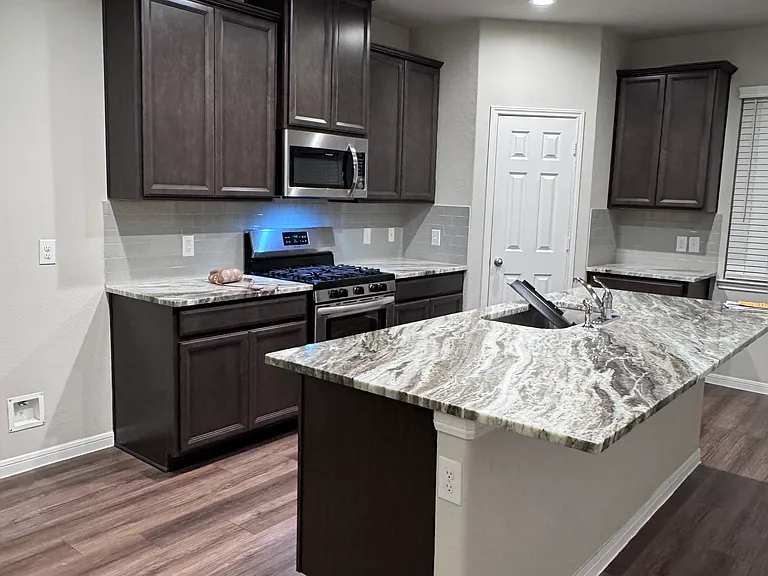 460 Long Beach Bay Dr — Photo 2