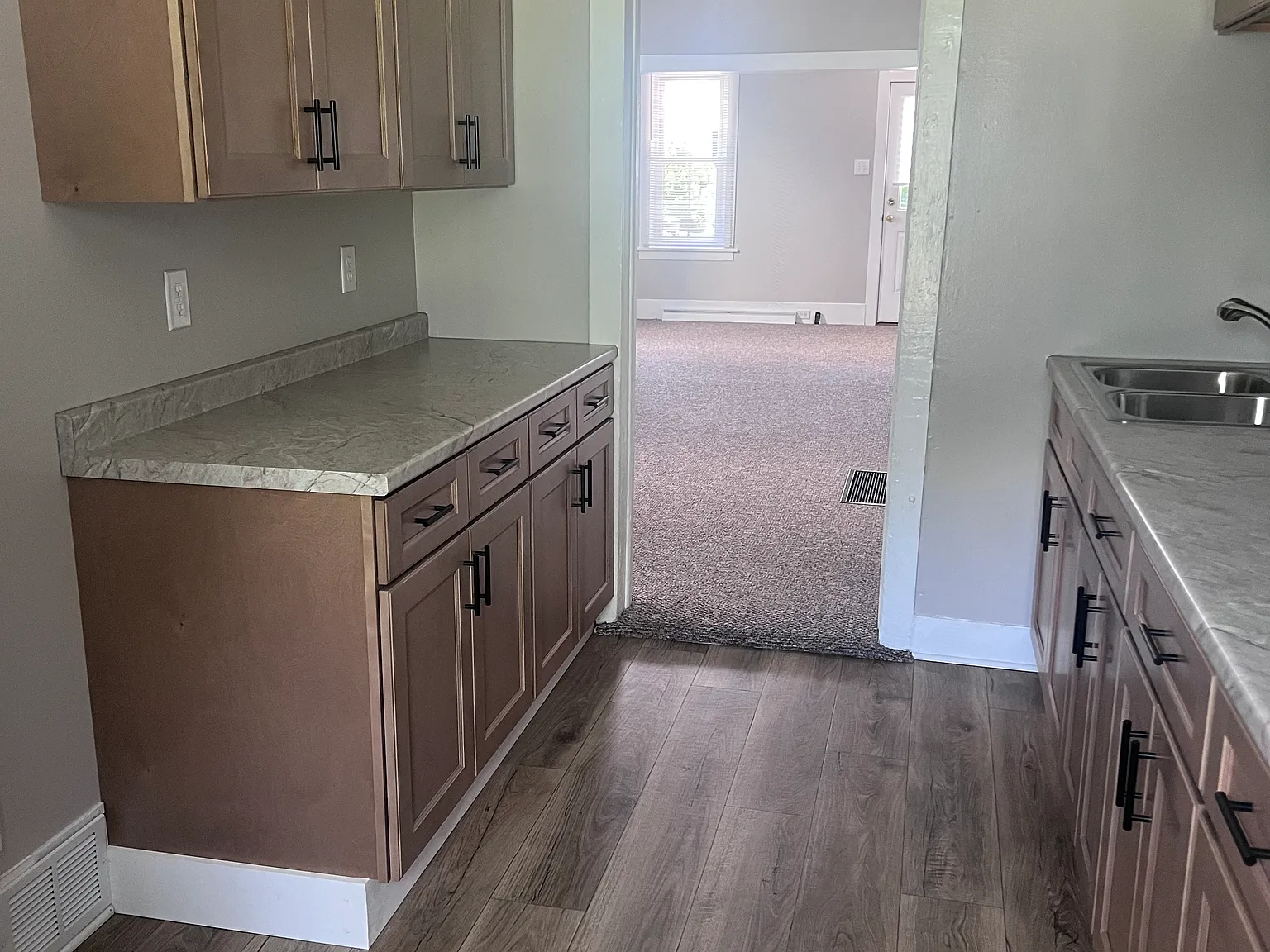 2 bed, $1,250 — Photo 3