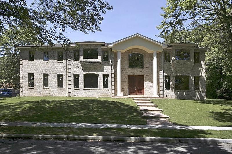 1st image of 76 Shelter Ln