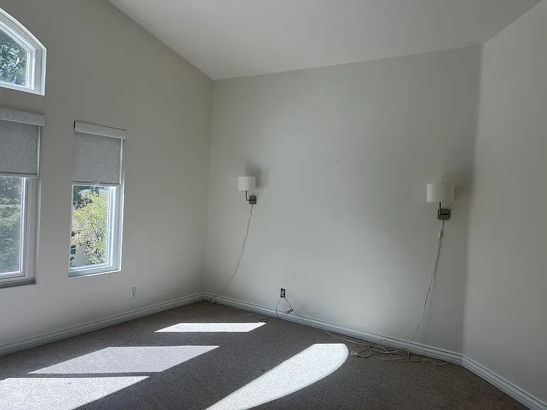 15464 Borges Dr — Photo 5