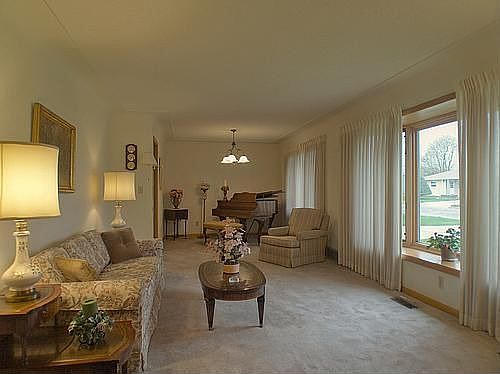 3rd image of 2936 Mesa Grande Pl