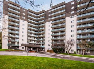 37 Johnson St #103, Barrie, ON L4M5C3