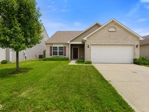 7715 Bolero Dr, Camby, IN 46113