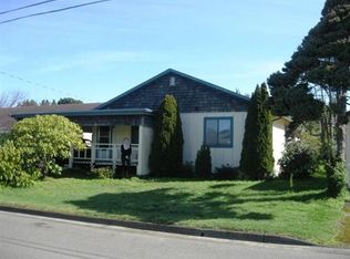 1273 Baltimore Ave SE, Bandon, OR 97411