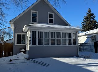 228 Inglewood St #228, Winnipeg, MB R3J 1W7