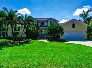 1390 Harbor Dr, Sarasota, FL 34239