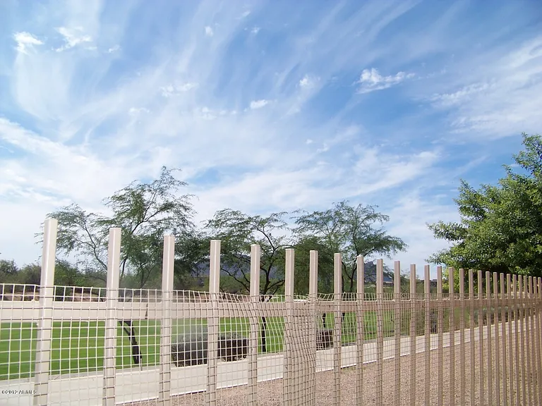 7901 E Joshua Tree Ln — Photo 11