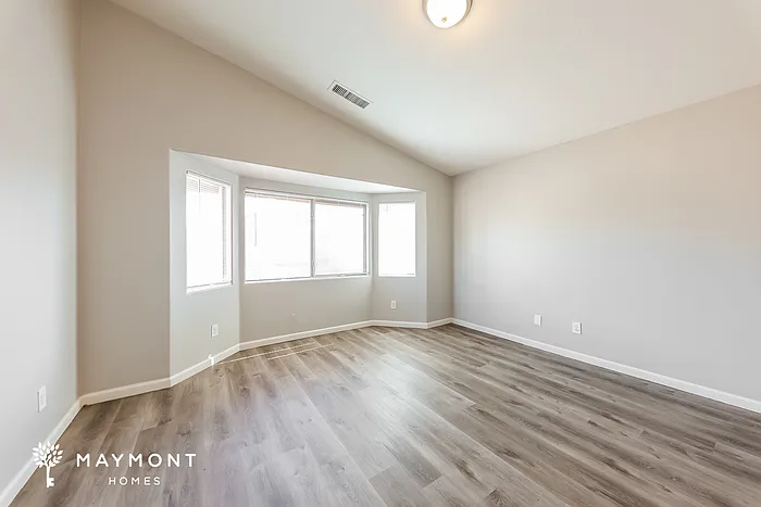 25698 West St — Photo 11