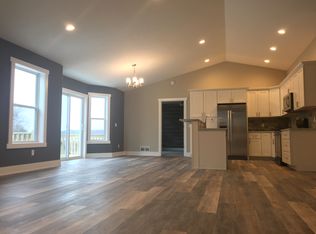 12393 Plantation Ct, Belding, MI 48809