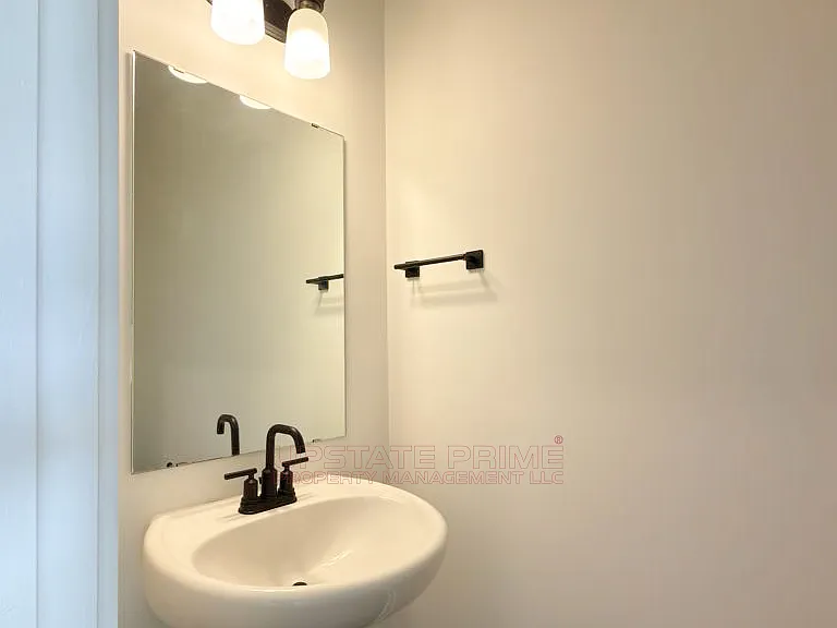 1443 Darrowby Way — Photo 6