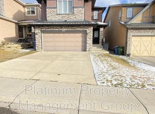 103 Aspen Stone Ter SW, Calgary, AB T3H5Z1