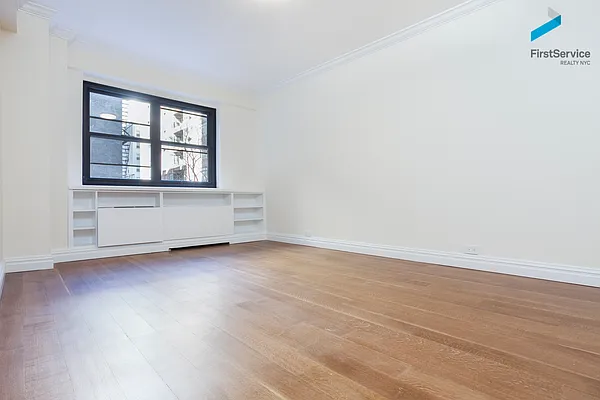 Sold by FirstService Realty (legacy) | media 23