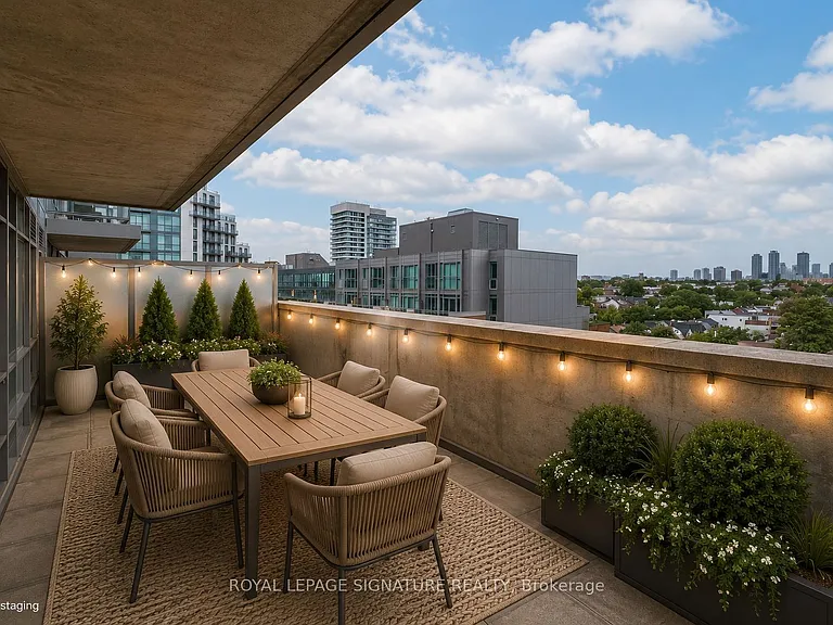 68 Abell St #923 — Photo 3