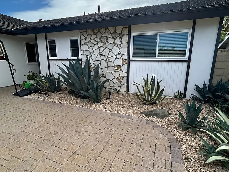 185 Harvard Ln — Photo 24