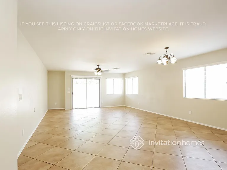 3719 W Darrow St — Photo 2