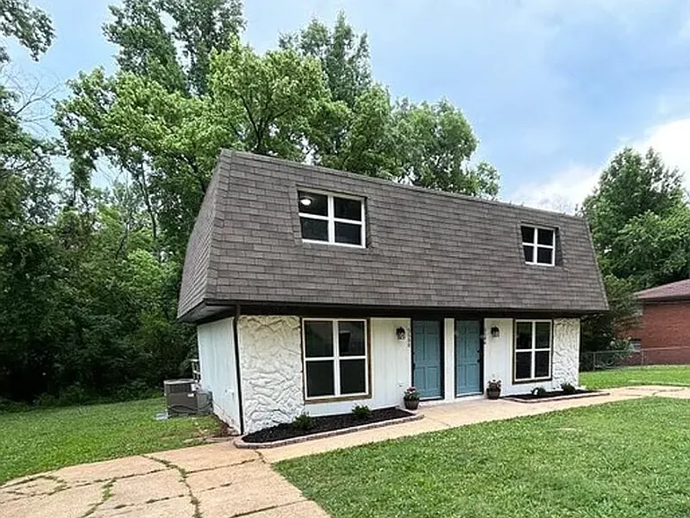 5588 Old Dayton Pike — Photo 2