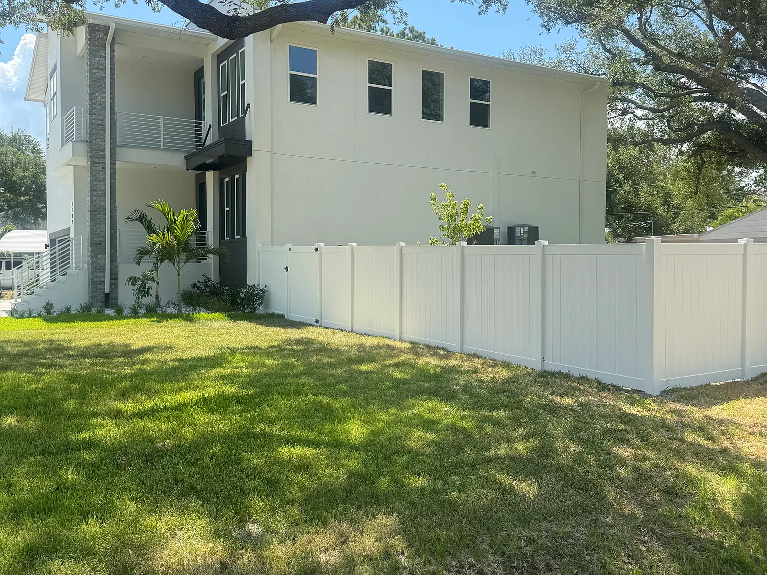 4 bed, 3306 sqft, $8,900 — Photo 3