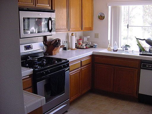 2nd image of 4982 Thille St