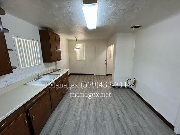 4th image of 4642 E Alta Ave