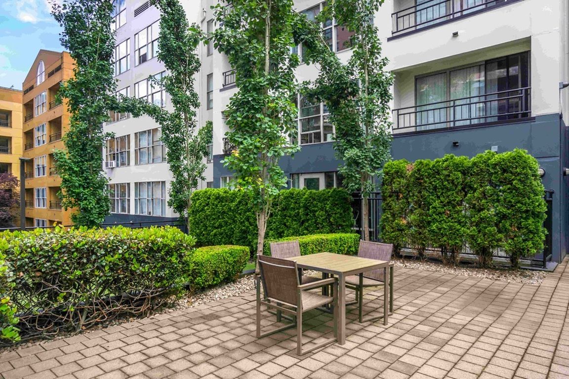 Outdoor Seating Area