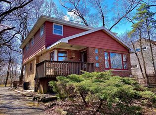 3041 Hickory Rd, Homewood, IL 60430