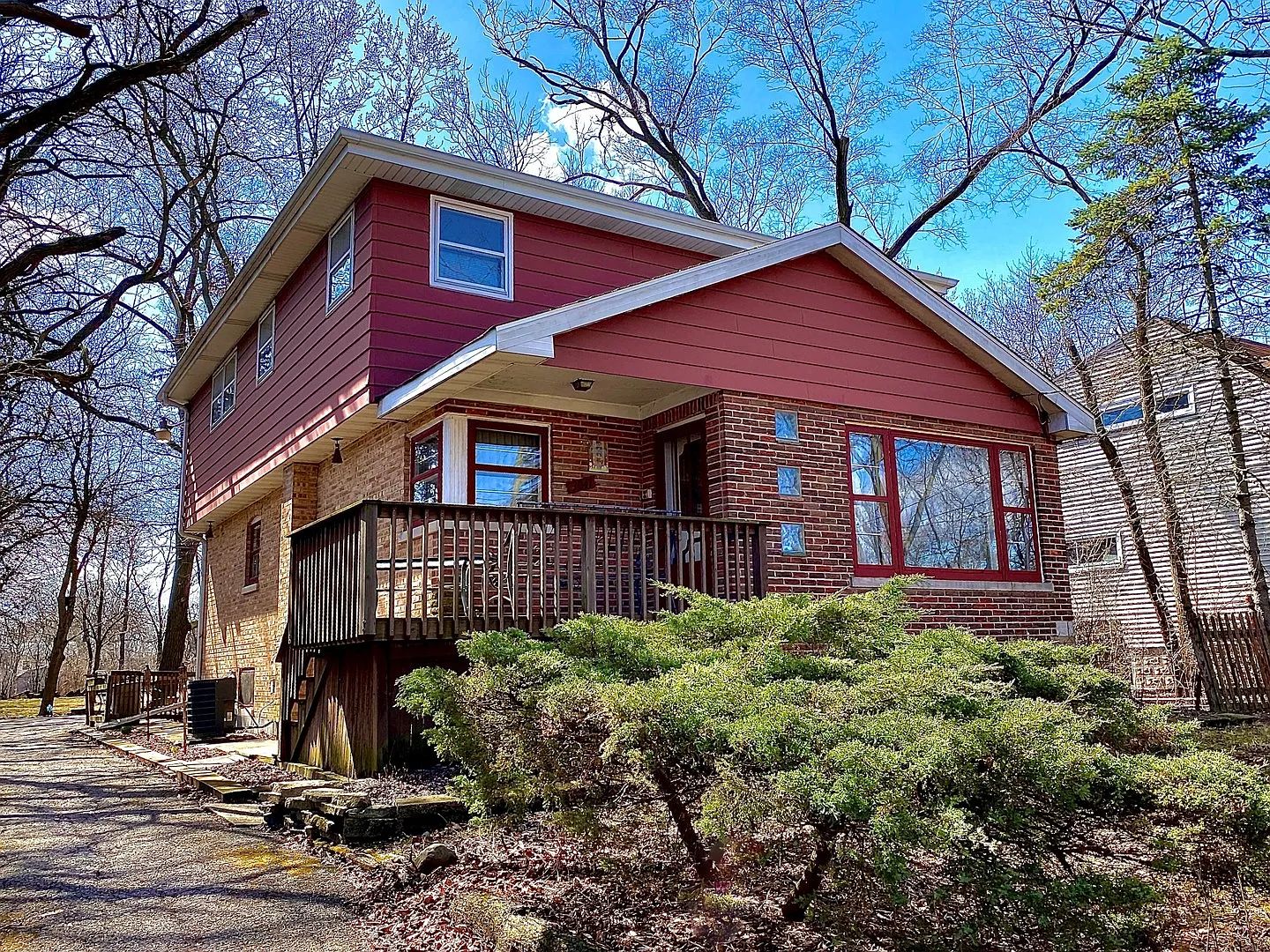 3041 Hickory Rd photo 1