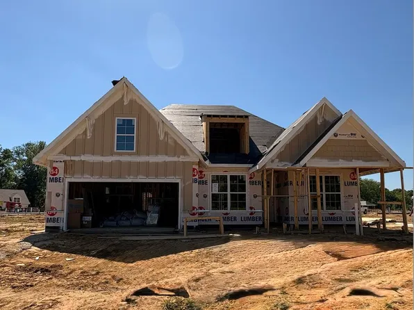 47 Green Meadows Blvd, Munford, TN 38058