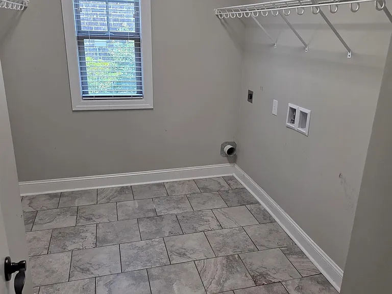 15 Cobbs Cove Way — Photo 14