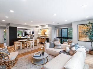 11609 Windbluff Ct, Reston, VA 20191