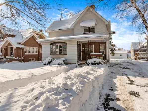 437 West State STREET, Hartford, WI 53027