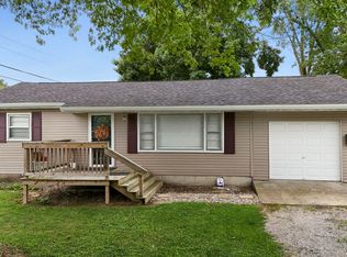 296 S 1st St, Austin, IN