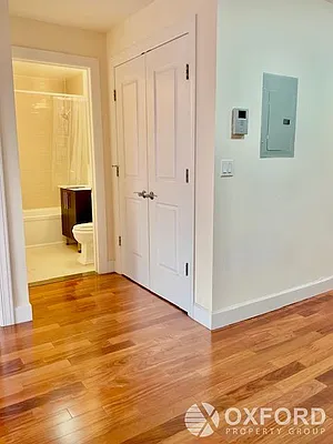 Rented by Oxford Property Group | media 25