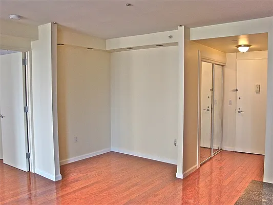 Rented by Sotheby's International Realty | media 28