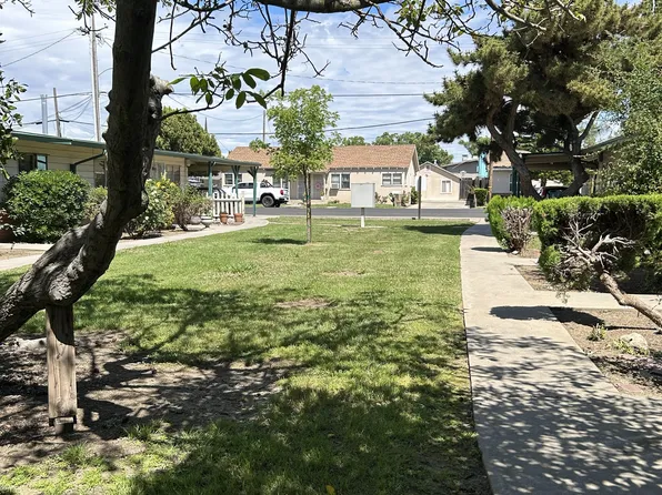 1322 Leonard Ave #8, Modesto, CA 95350