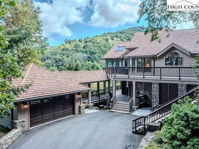 1992 Hickory, Boone, NC, 28607