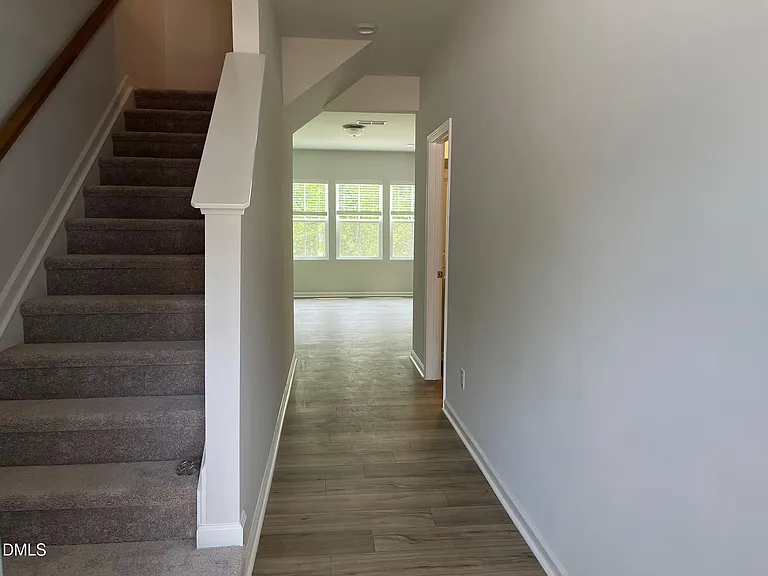 2320 Sun Vibes Way — Photo 2